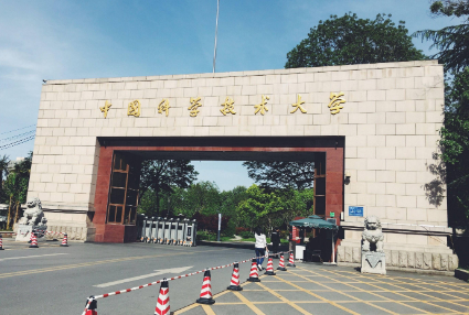 中国科学技术大学揭示突破锂氧气电池容量瓶颈关键因素